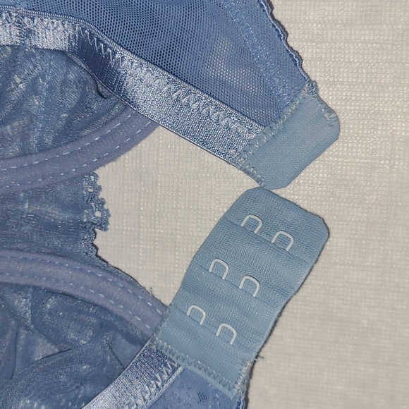 Jodi Gallaer Lingerie Lace Bra - Picture 4 of 6